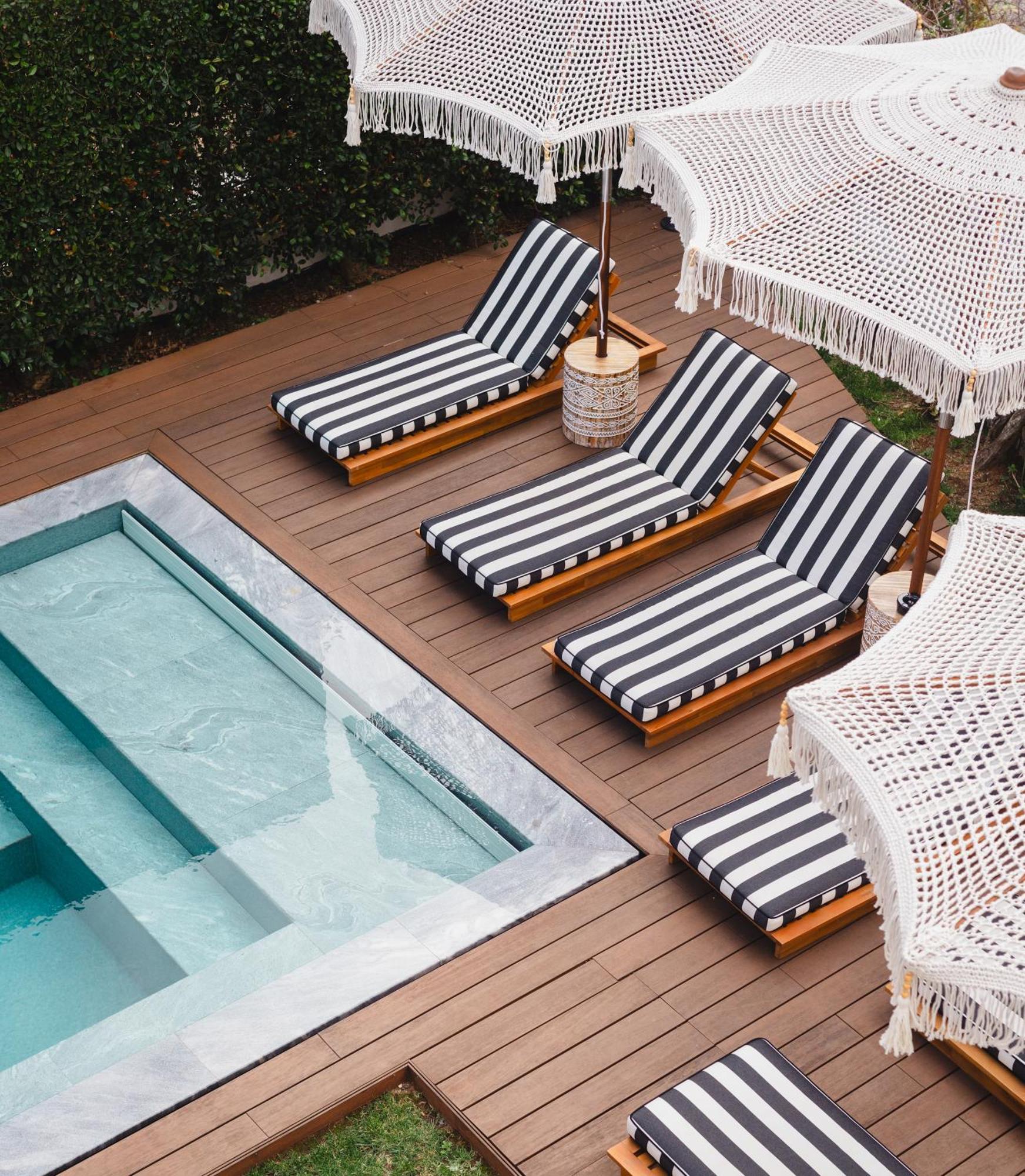 The Salty Pelican Beach Retreat إستوريل المظهر الخارجي الصورة
